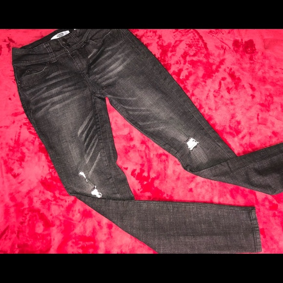 EUC Black Skinny Jeans - Stretchy! - Picture 4 of 14